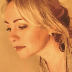 Юлия Вострова, Вологда