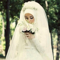 Cemile Amt, 01.01, Casablanca