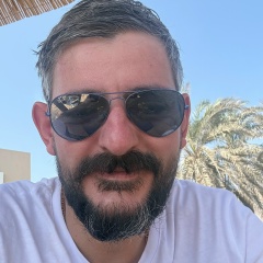 Эмин Оганянц, Москва