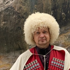Алексей Гусев