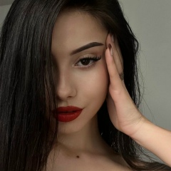 Maddison Blank