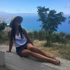 Юля Комарова, Москва