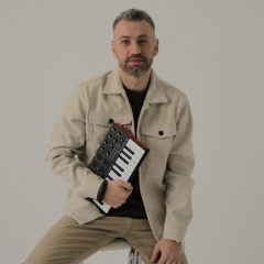 Евгений Момотов
