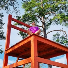 Мари Хри, Санкт-Петербург