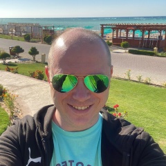 Денис Бушуев