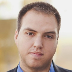 Саша Костюк, 12.04, Киев