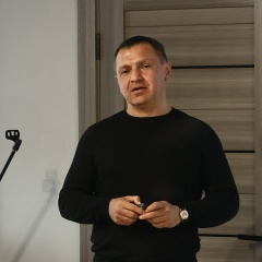 Аркадий Гамбарян, Ереван