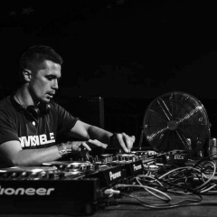 Nick Bee, 25.08, Днепр (Днепропетровск)