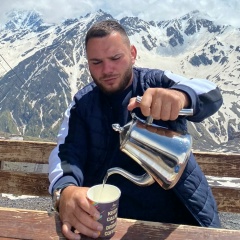 Артём Погосян, 28.10.1955, Москва