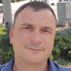 Максим Таратухин