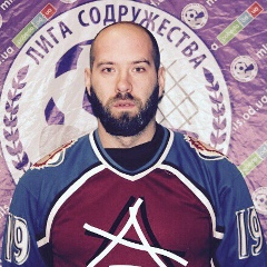 Игорь Николаенко