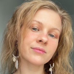 Анна Грей, Санкт-Петербург