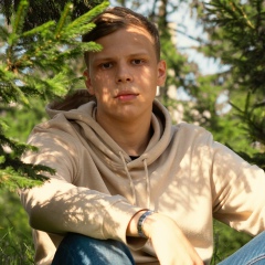 Иван , 11.12.1999, Красноярск