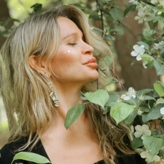 Настя Альхимович