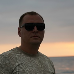 Богдан Корниенко, 01.05, Луганск