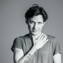 Ярослав Ларионов, Москва