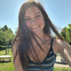 Regina Sauer, Trier