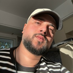 Rayen Zouari, Lyon