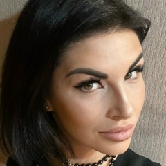 Яна Алмазова, Санкт-Петербург