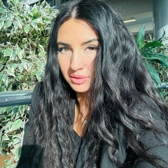 Виктория Дис, Тюмень