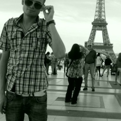 Jhoni Bi, 25.07, Paris