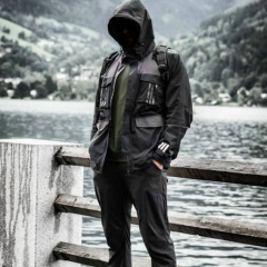 Андрей Кустов