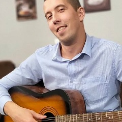 Александр Спирин