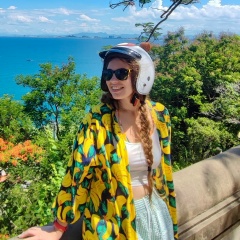 Анна Арнаутова, 12.11.1993, Hội An