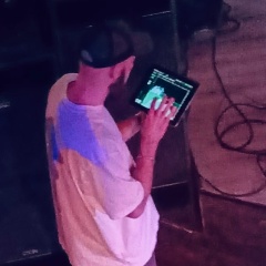 Ivan Evan, Москва