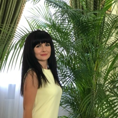 Елена Николаева, Киев