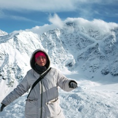 Алина Бельмесова, Москва