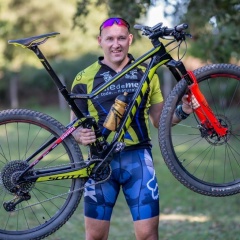 Alejandro Gomez Velasco, 17.04.1980, Valle de Mena