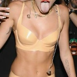 Майли Сайрус, 10.10.1992, New York City