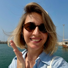 Юля Иванова, Москва