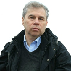 Олег Макаров