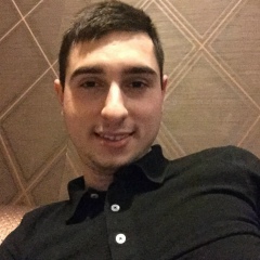 Женя Медведь