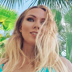 Юлия Лебедева, Санкт-Петербург