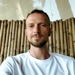 Станислав Жуковский