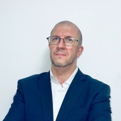 Павел Животворев