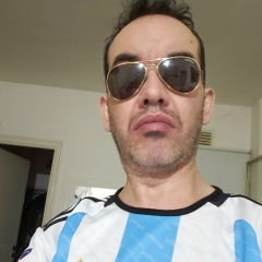 Emiliano Moran, 05.01, Buenos Aires