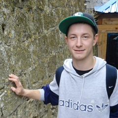 Александр Черкасов