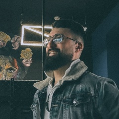 Rustello Goldberg, Dubai