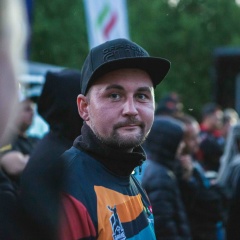 Артем Пономаренко