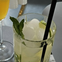 Эля Рад, 01.11