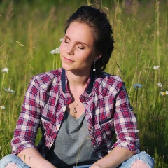 Ольга Маннелиг, 17.09.1993, Екатеринбург