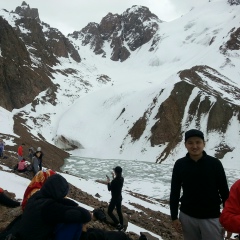 Алмат Тулегенов, Алматы