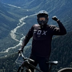 Антон Петров, 01.11, Белгород