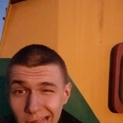 Никита Староверец