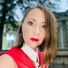 Лариса Царицына, Москва