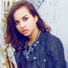 Nina Fernando, 12.02